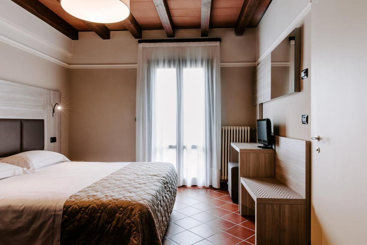 Country House Santa Maria Maddalena Будрио Екстериор снимка